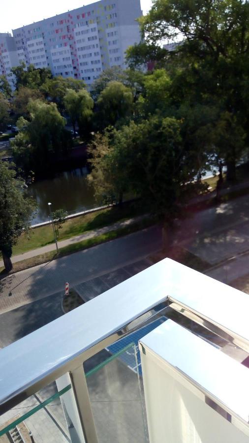 Al-Dom Apartamenty Apartament Przyjazny Na Wyspie Solnej Kolobrzeg Luaran gambar